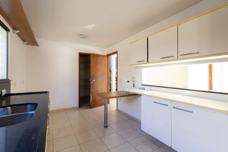 Cozinha de casa à venda com 4 quartos, 398m² em Jardim das Paineiras, Campinas