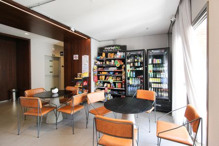 Apartamento para alugar com 21m², 1 quarto e sem vaga Apartamento para alugar com 21m², 1 quarto e sem vagaÁrea comum - Mercado