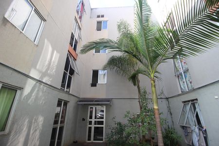 Apartamento para alugar com 42m², 2 quartos e 1 vagaFachada do bloco