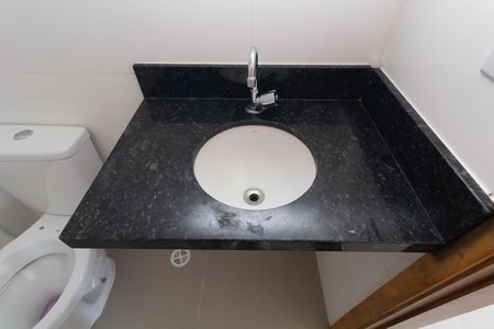 Apartamento à venda com 36m², 2 quartos e sem vagaBanheiro