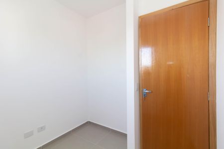 Quarto 1 de apartamento à venda com 2 quartos, 36m² em Guaianases, São Paulo
