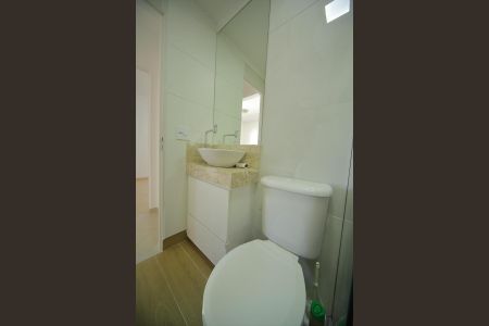 Apartamento para alugar com 55m², 2 quartos e 1 vagaBanheiro 