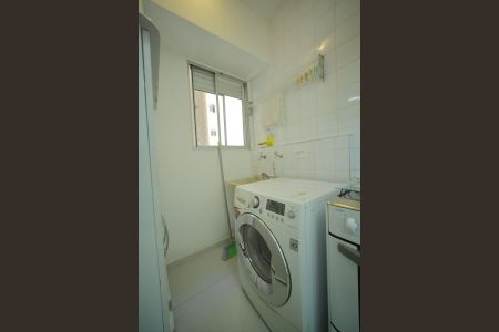Apartamento para alugar com 55m², 2 quartos e 1 vagaÁrea de Serviço