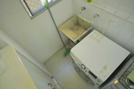 Apartamento para alugar com 55m², 2 quartos e 1 vagaÁrea de Serviço