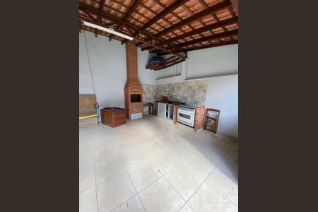 Casa para alugar com 320m², 3 quartos e 2 vagasÁrea externa