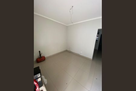 Casa para alugar com 320m², 3 quartos e 2 vagasSala