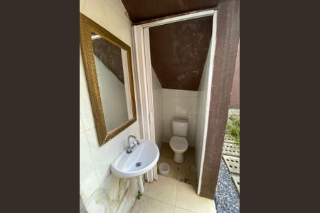 Casa para alugar com 320m², 3 quartos e 2 vagasBanheiro