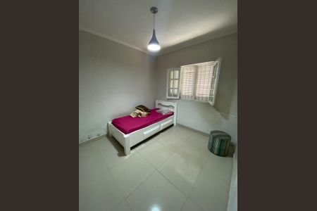 Casa para alugar com 320m², 3 quartos e 2 vagasQuarto