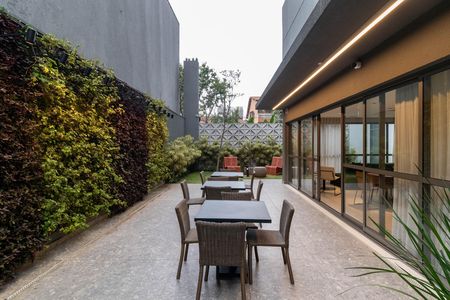 Apartamento para alugar com 90m², 2 quartos e 1 vaga Apartamento para alugar com 90m², 2 quartos e 1 vagaÁrea Comum