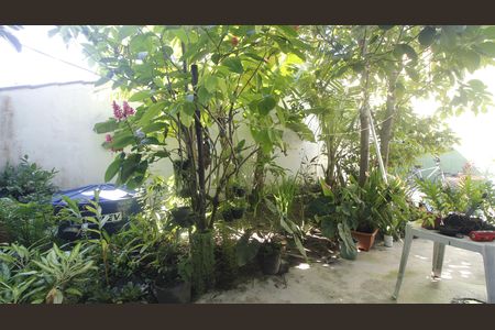 Quintal de casa para alugar com 2 quartos, 200m² em Jardim Flamboyant, Cabo Frio