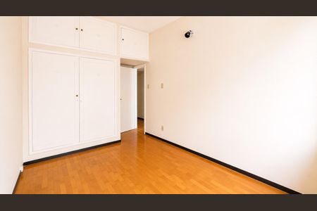 Casa para alugar com 360m², 6 quartos e 3 vagasSuíte 4