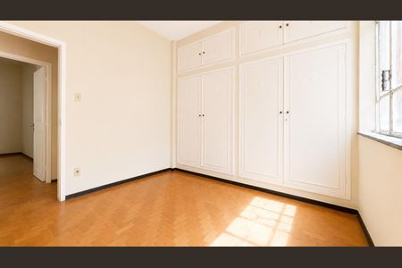 Casa para alugar com 360m², 6 quartos e 3 vagasSuíte 2