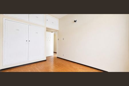 Casa para alugar com 360m², 6 quartos e 3 vagasQuarto