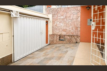 Área comum de casa para alugar com 6 quartos, 360m² em Alto Barroca, Belo Horizonte
