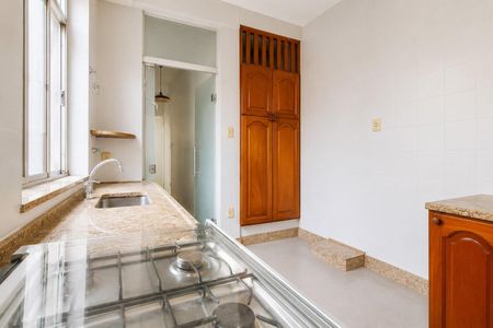 Cozinha de casa para alugar com 6 quartos, 360m² em Alto Barroca, Belo Horizonte