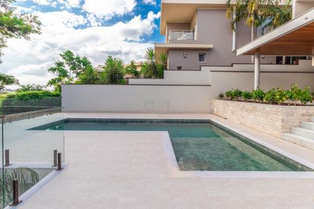 Casa à venda com 700m², 4 quartos e 4 vagas
