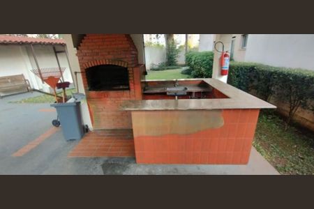 Apartamento à venda com 2 quartos, 49m² em Jardim Sabara, São Paulo