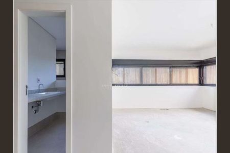Casa à venda com 5 quartos, 868m² em Campo Belo, São Paulo