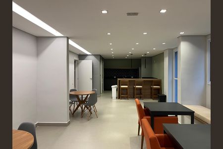 Apartamento à venda com 24m², 1 quarto e sem vaga Apartamento à venda com 24m², 1 quarto e sem vagaÁrea comum - Salão de festas
