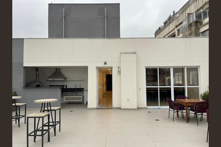 Apartamento à venda com 24m², 1 quarto e sem vaga Apartamento à venda com 24m², 1 quarto e sem vagaCobertura