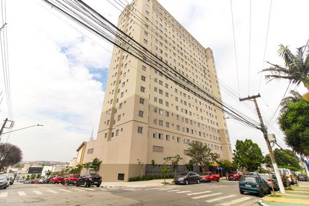 Apartamento para alugar com 43m², 2 quartos e 1 vagaFachada e portaria