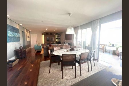 Apartamento para alugar com 3 quartos, 198m² em Campo Belo, São Paulo