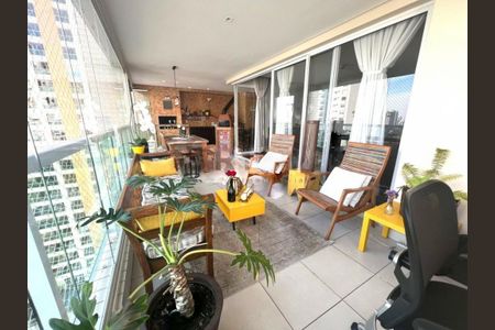 Apartamento para alugar com 3 quartos, 198m² em Campo Belo, São Paulo