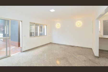 Casa à venda com 450m², 4 quartos e 5 vagas