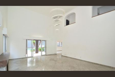 Casa à venda com 450m², 4 quartos e 5 vagas