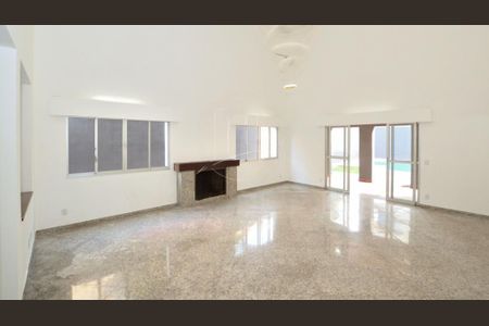 Casa à venda com 450m², 4 quartos e 5 vagas