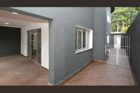 Casa à venda com 4 quartos, 450m² em Boaçava, São Paulo