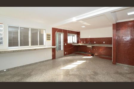 Casa à venda com 450m², 4 quartos e 5 vagas