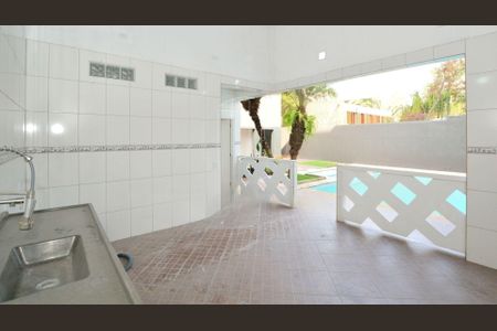Casa à venda com 450m², 4 quartos e 5 vagas
