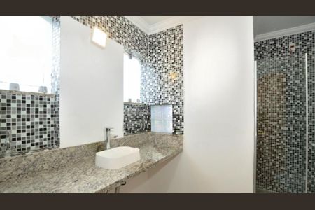 Casa à venda com 450m², 4 quartos e 5 vagas