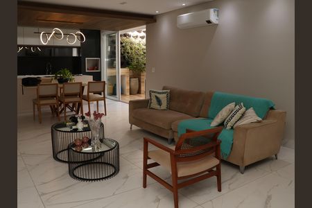 Casa de Condomínio à venda com 3 quartos, 125m² em Vila Jardim Vitoria, Goiânia