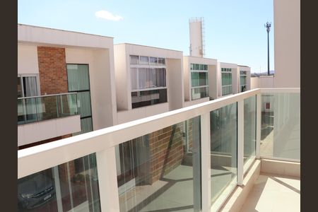 Varanda - Suíte 1 de casa de condomínio à venda com 3 quartos, 125m² em Vila Jardim Vitoria, Goiânia