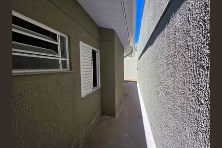 Casa à venda com 105m², 3 quartos e 2 vagas