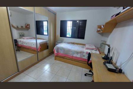 Casa à venda com 3 quartos, 130m² em Água Rasa, São Paulo