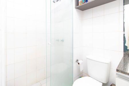 Apartamento à venda com 67m², 3 quartos e 1 vaga Apartamento à venda com 67m², 3 quartos e 1 vagaBanheiro Social