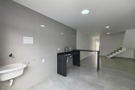Casa à venda com 110m², 5 quartos e 1 vaga