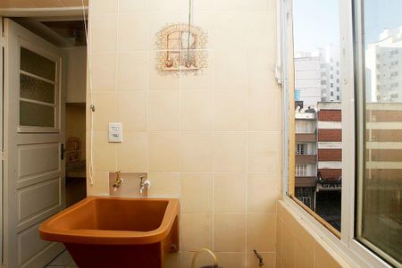Apartamento para alugar com 102m², 3 quartos e 1 vagaÁrea de serviço