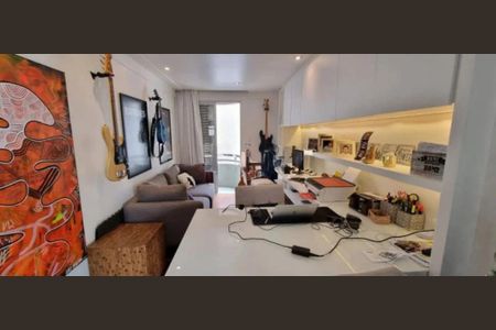 Apartamento para alugar com 4 quartos, 138m² em Aclimação, São Paulo