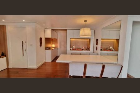 Apartamento para alugar com 4 quartos, 138m² em Aclimação, São Paulo