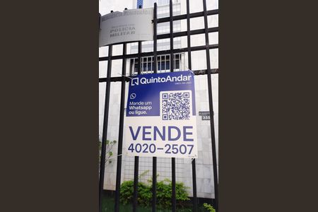 Apartamento à venda com 170m², 4 quartos e 2 vagas Apartamento à venda com 170m², 4 quartos e 2 vagasPlaca instalada