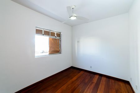 Apartamento à venda com 170m², 4 quartos e 2 vagas Apartamento à venda com 170m², 4 quartos e 2 vagasQuarto 2