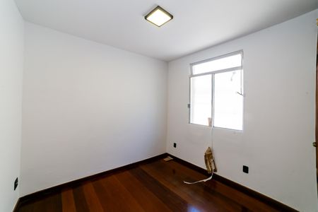 Apartamento à venda com 170m², 4 quartos e 2 vagas Apartamento à venda com 170m², 4 quartos e 2 vagasQuarto 1