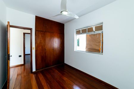 Apartamento à venda com 170m², 4 quartos e 2 vagas Apartamento à venda com 170m², 4 quartos e 2 vagasQuarto 2
