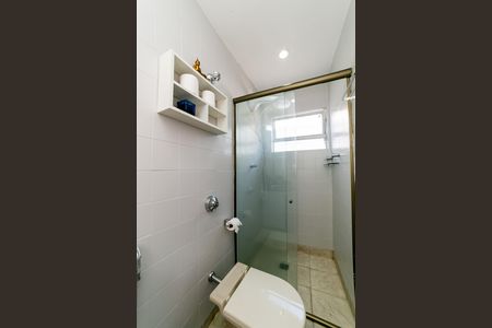 Apartamento à venda com 170m², 4 quartos e 2 vagas Apartamento à venda com 170m², 4 quartos e 2 vagasBanheiro da Suíte 1