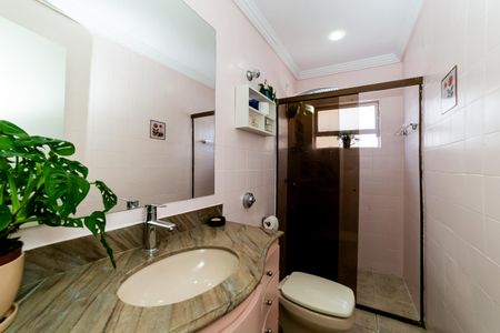 Apartamento à venda com 170m², 4 quartos e 2 vagas Apartamento à venda com 170m², 4 quartos e 2 vagasBanheiro Social