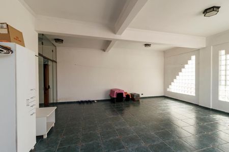 Casa à venda com 198m², 3 quartos e 5 vagas